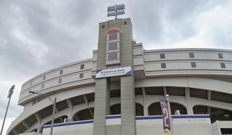 Navy Midshipmen Triumph Over Cincinnati Bearcats 35-13 at Rain-Soaked AutoZone Liberty Bowl