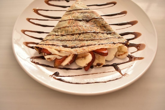 New Greek Crepe Cafe Takes Over Dozika's Old Dempster Corner