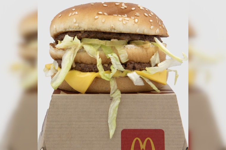 New McDonald’s Set To Super‑Size Burger Row On Will Clayton Parkway
