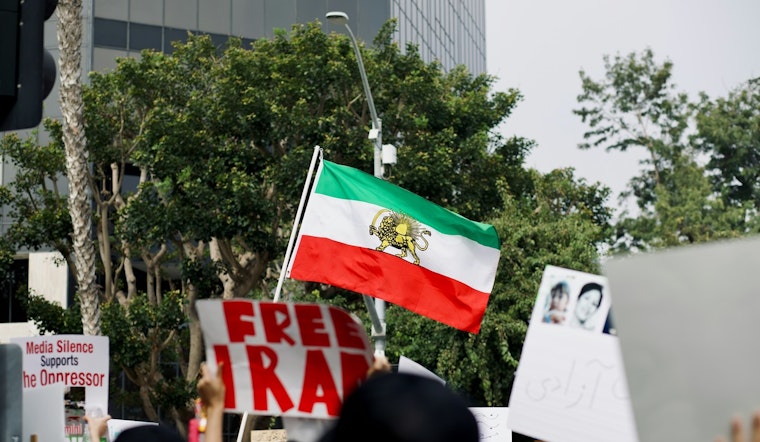 New York Demonstrators Rally for Iranian Freedom, Urge President Trump to Intervene as Protests Escalate