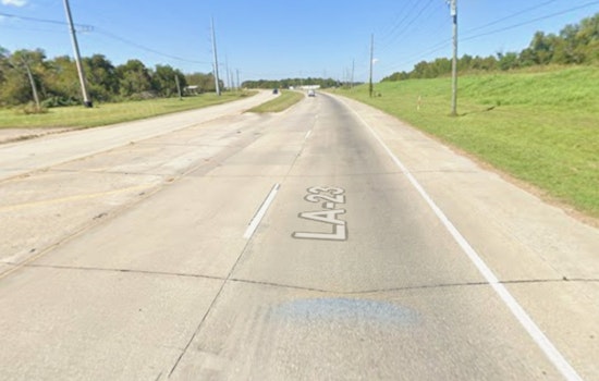 Nighttime Lane Closures on LA 23 in Plaquemines Parish for Roadwork Patching