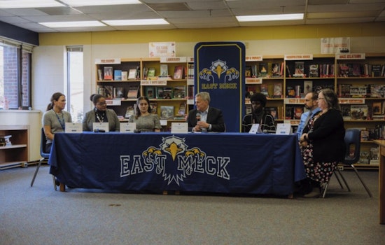 North Carolina Governor Josh Stein Visits East Mecklenburg High School to Discuss Cell Phone-Free Classroom Policy