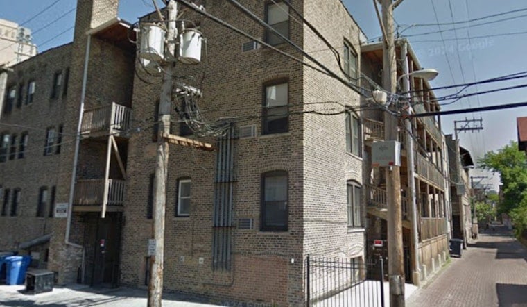 North Side Landlord Drops $17.3 Million On Lincoln Park Courtyard Classic