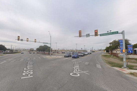 Northeast Side DPS Chase Ends In I-35 Smashup, Multiple In Cuffs