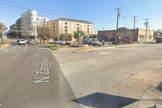Oak Cliff Chaos as Crowd Allegedly Jumps Dallas Cops at Crash Scene