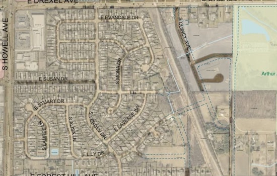 Oak Creek Alert as Major Street Light Outage Darkens Neighborhoods, Repairs May Take Until Jan 30th