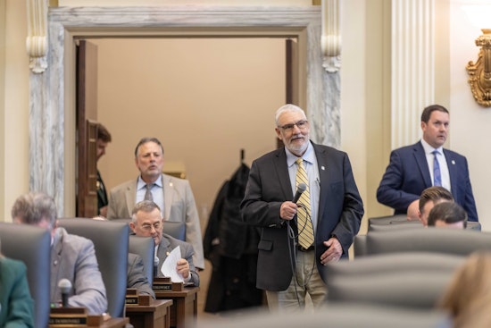 Oklahoma Lawmakers to Review Bills Extending Liability Shield for Gun Manufacturers and Easing Raw Milk Sales Regulations