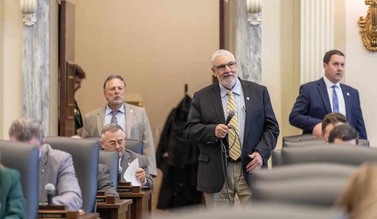 Oklahoma Lawmakers to Review Bills Extending Liability Shield for Gun Manufacturers and Easing Raw Milk Sales Regulations
