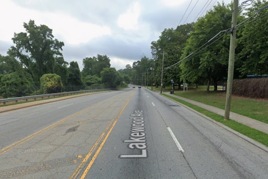 One Dead, Multiple Injured in Atlanta Head-On Collision, Police Investigating Cause
