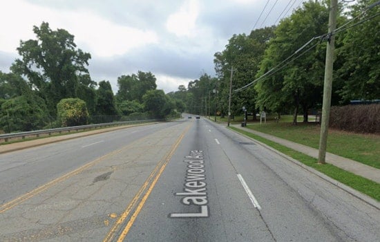 One Dead, Multiple Injured in Atlanta Head-On Collision, Police Investigating Cause