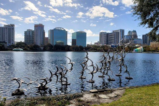 Orlando Faces Unusual Arctic Blast: Meteorologists Warn of Sub-Freezing Temperatures and Gale-Force Winds This Weekend