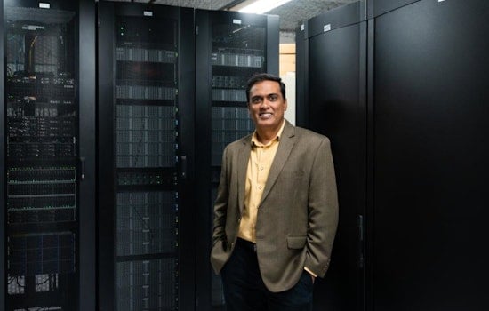 ORNL's Giri Prakash Elevated to Prestigious IEEE Senior Member Status for Data System Expertise