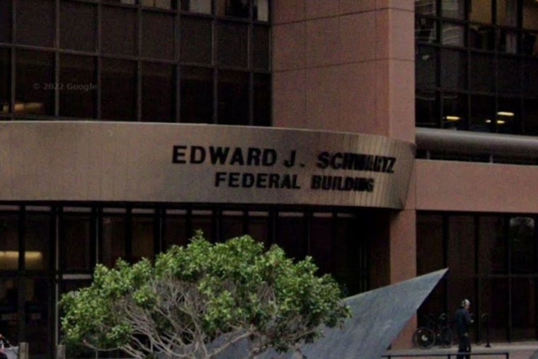 "Oscar" Turns Villain: Man Admits to Swindling $27M from Seniors in Cross-Country Fraud Fiasco