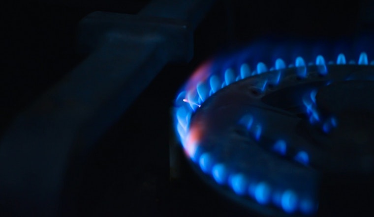 Peoples Gas Rate Hike Bombshell Has Chicago Fuming Over $202 Million Ask