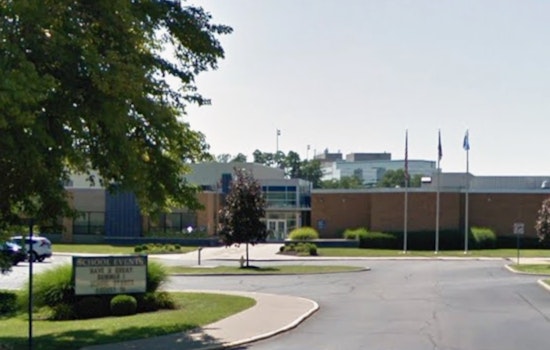 Phil Santoro Amplifies Support for Young Entrepreneurs With Initiatives at Madeira High School and Lindner College of Business
