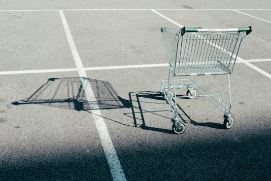 Phoenix Cracks Down on Stray Shopping Carts with Fines for Non-Compliant Stores