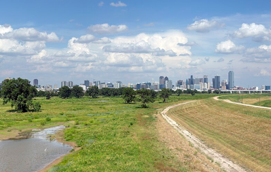 Pleasant Weather Ahead: Dallas to Experience Sunny Days and Clear Nights, Says National Weather Service