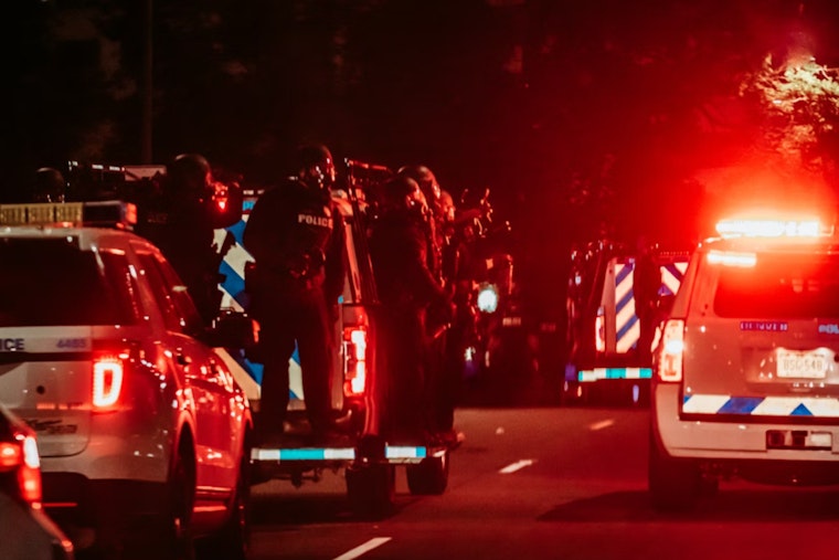 Cops Swarm 'Threat With a Weapon' Call, Lock Down NE Portland Streets