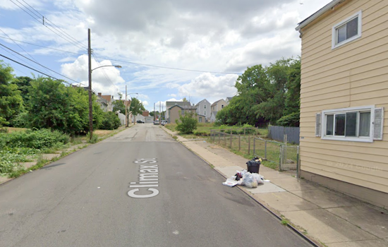 Postal Worker Robbed in Pittsburgh's Beltzhoover Neighborhood, Suspect At Large