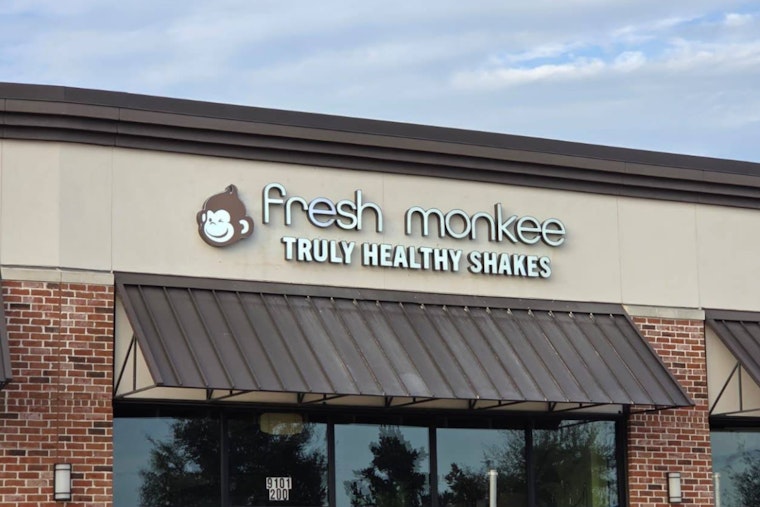 Protein Shake Invasion, Fresh Monkee Swings Into Missouri City