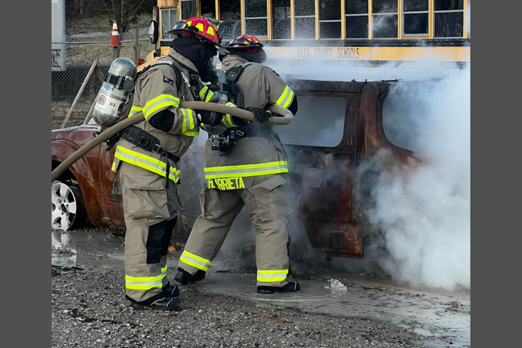 Pulaski and Giles County Fire Departments Ramp Up Recruit Training with Intense Vehicle Fire Exercises