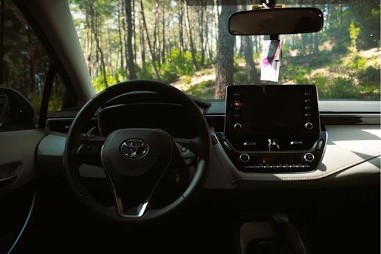 Qualcomm Revs Up Toyota RAV4 With Snapdragon Tech for Next-Gen Driving Experience