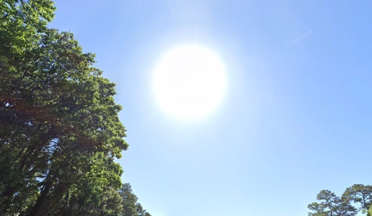 Raleigh Awaits a Mild and Mostly Sunny Week with Potential Weekend Showers, Says NWS