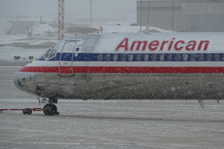 Record Flight Disruptions as Winter Storm Engulfs the Eastern US With American Airlines and LaGuardia Hit Hard