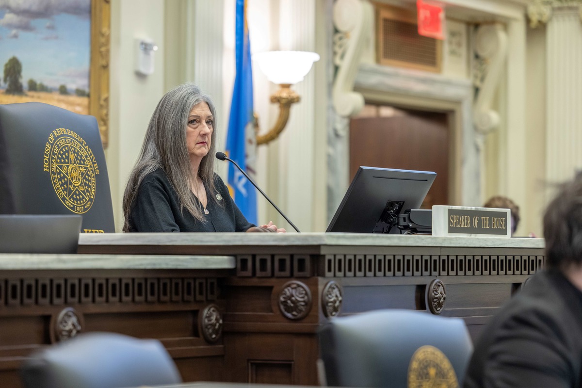 Rep. Ann Roe Wi Rep. Cynthia Roe Advocates for More Physical Activity in Oklahoma
