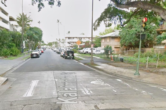 Rotting Waikīkī Lots Turn Paradise Into an Eyesore As City Shrugs ‘Hands Tied’