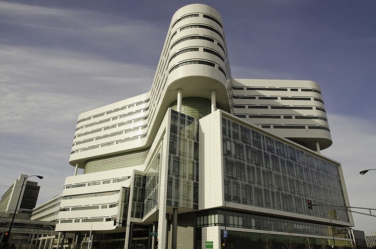 Rush Tests Apple Vision Pro for Colon Cancer Detection