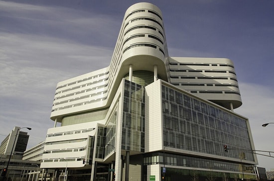 Rush Tests Apple Vision Pro for Colon Cancer Detection