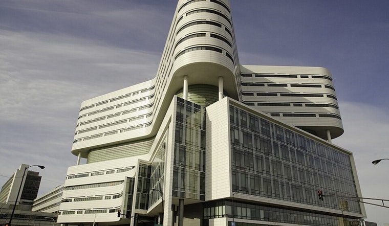 Rush Tests Apple Vision Pro for Colon Cancer Detection