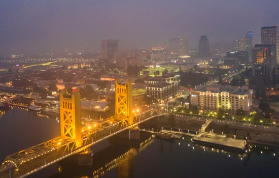 Sacramento Shrouded in Dense Morning Fog, NWS Advises Caution for Commuters