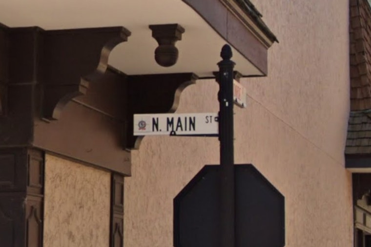 Saint Charles Heats Up the Winter with Bowls & Brews + Fête de Glace on Historic Main Street