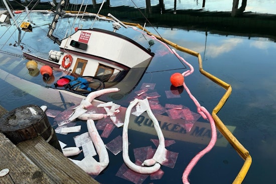 Salmon Bay Scare As Quaker Maid Sinks, 3,500 Gallons Hauled Out