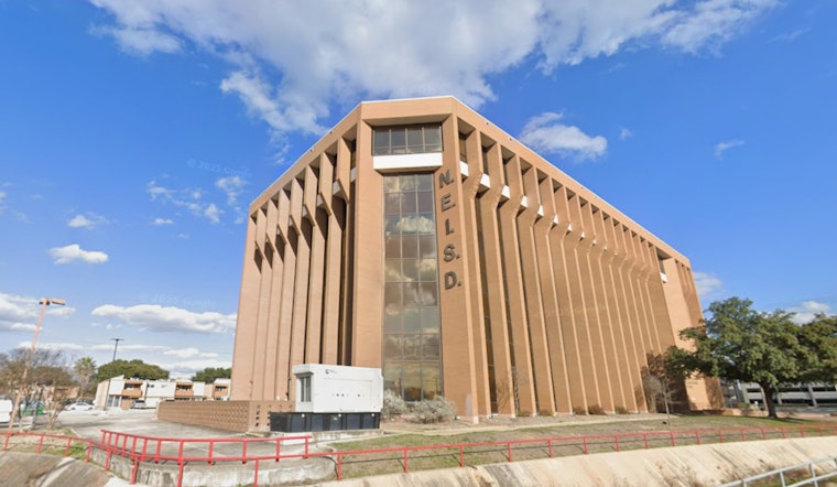 San Antonio's NEISD Defies Texas Education Agency with Unanimous Vote to Maintain Cell Phone Policy Amid State Mandate