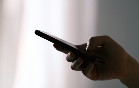 San Antonio's North East ISD Clashes With Texas Education Agency Over Cell Phone Policy