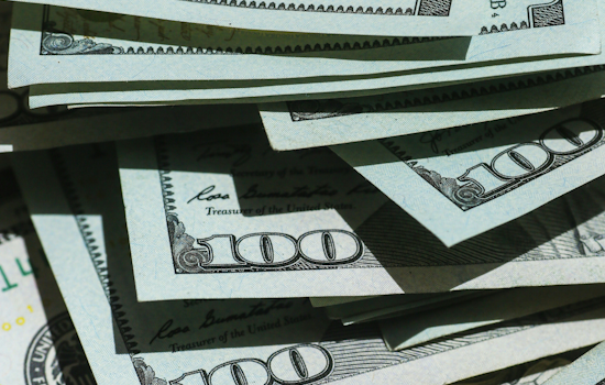 Scammers Fleece Texans For $636 Million In 2024 Investment Cons