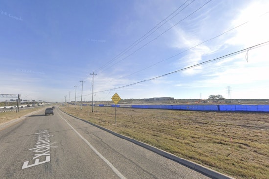Schertz Station Snags Smokey Mo's As I-35 BBQ Heat Turns Up