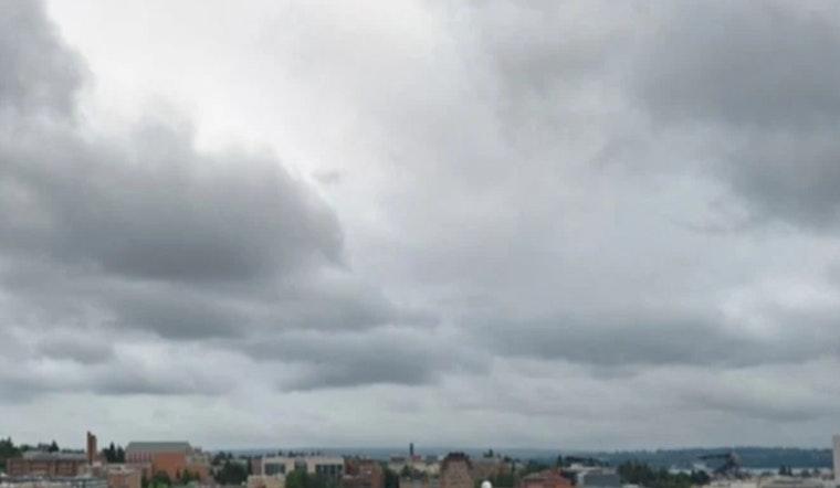 Seattle Braces for Typical Cloudy and Damp Week with Rain and Light Snow Expected