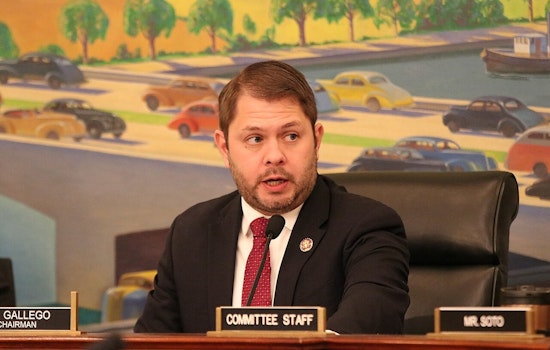 Senator Gallego Blasts Trump's "Unconstitutional" Military Moves in Venezuela, Arizona's Own Echoes Iraq War Fears