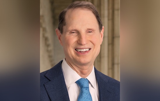 Senators Probe Trump Administration Over Shift of Federal Agents from Violent Crime to Immigration