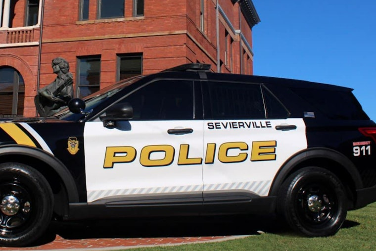 Sevierville Police Lieutenant Resigns After Controversial Comment on Congresswoman Ilhan Omar