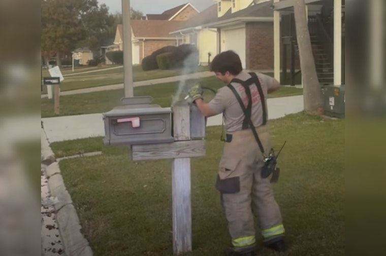 Slidell Firefighters Extinguish Mailbox Fire, Sparingly Saving Mail and Birdhouse