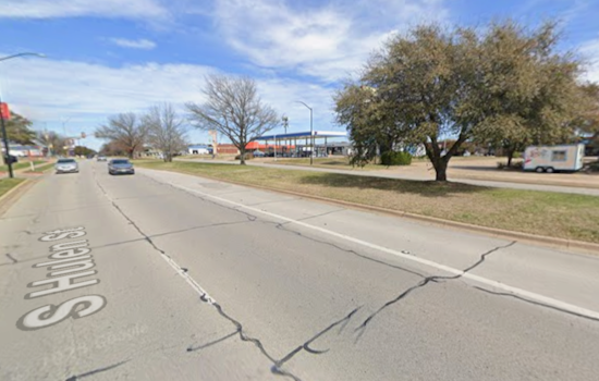 South Hulen Horror: Driver Dies After Slamming Into Tree On Busy Fort Worth Strip