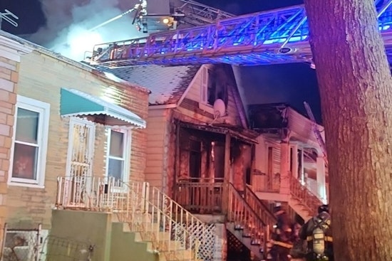 South Side Still-and-Box Blaze Rattles Oakley Block
