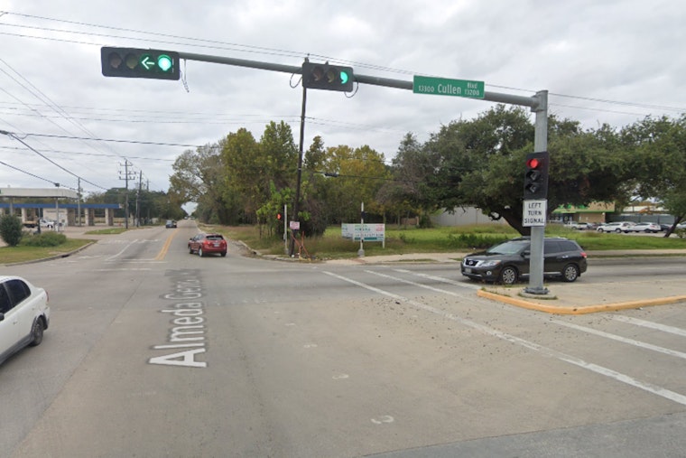 Southside Shock, Driver Runs Off After Deadly Houston Crash