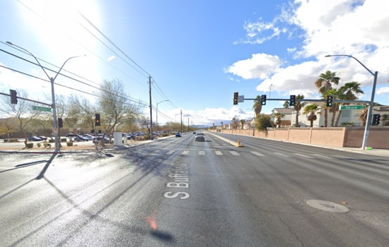 Southwest Vegas Buffalo Drive Speed Crash Leaves 1 Dead, 1 Critical