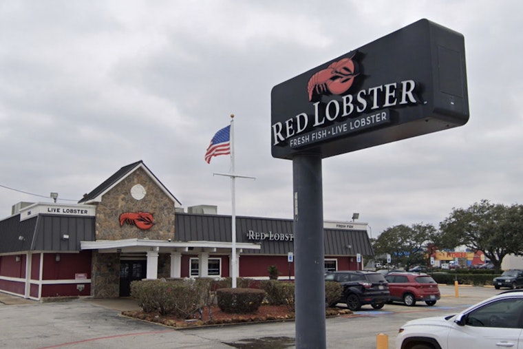 Spencer Highway Snags Saucy New Seafood Spot As Juicy Crab Eyes Spring Debut
